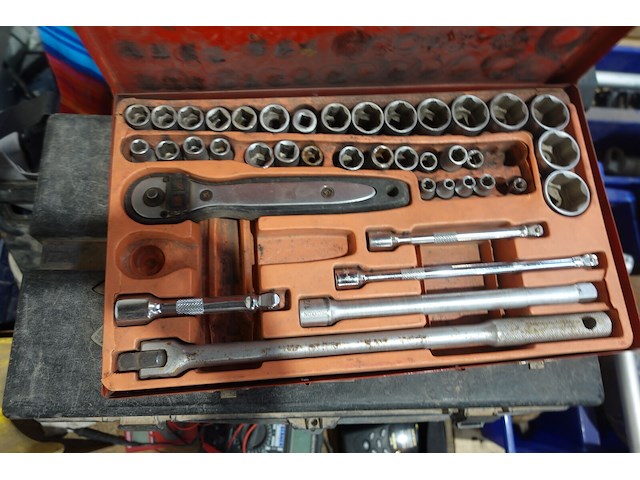 Divers handgereedschap - afbeelding 16 van  30