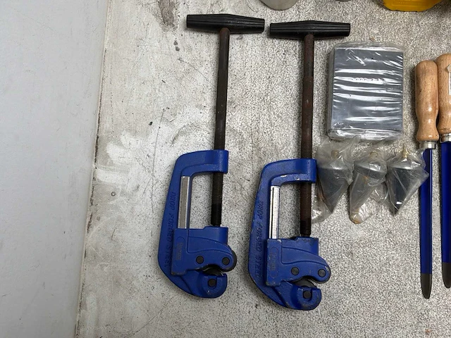 Divers handgereedschap - afbeelding 1 van  4