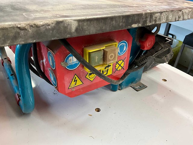 Divers handgereedschap - afbeelding 4 van  9