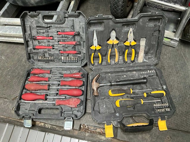 Divers handgereedschap - afbeelding 1 van  5