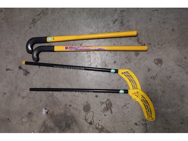 Divers hockey materiaal - afbeelding 4 van  6