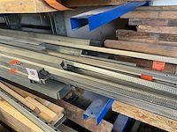 Divers hout en bouwtoebehoren - afbeelding 11 van  15