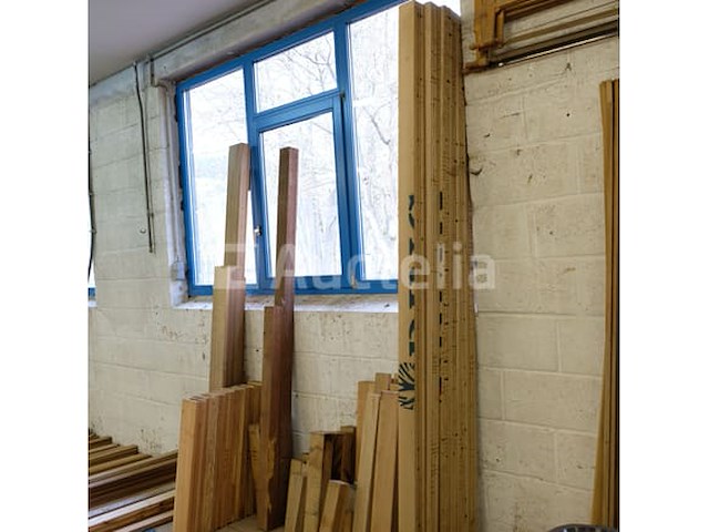 Divers hout voor ramen - afbeelding 1 van  5