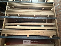 Divers hout - afbeelding 1 van  1