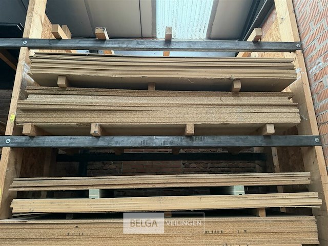 Divers hout - afbeelding 1 van  2