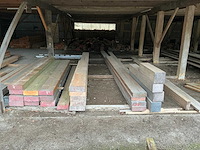 Divers houten balken en planken (26x) - afbeelding 1 van  3