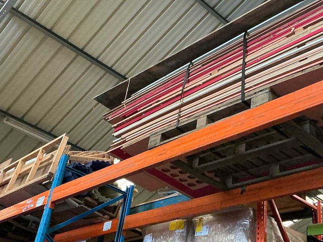Divers houten plaatmateriaal (ca. 30x) - afbeelding 2 van  3