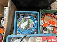 Divers installatiemateriaal - afbeelding 16 van  26