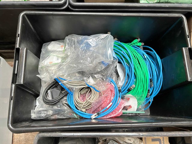 Divers installatiemateriaal - afbeelding 19 van  26