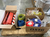 Divers installatiemateriaal - afbeelding 1 van  10