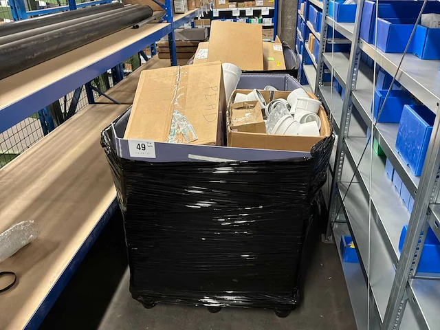 Divers installatiemateriaal - afbeelding 7 van  17