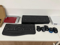 Divers it materiaal - afbeelding 9 van  26