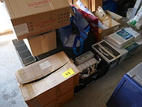 Divers items - afbeelding 1 van  6