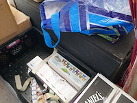 Divers items - afbeelding 5 van  6