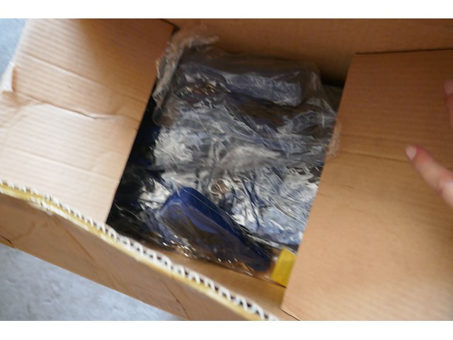 Divers items - afbeelding 6 van  6