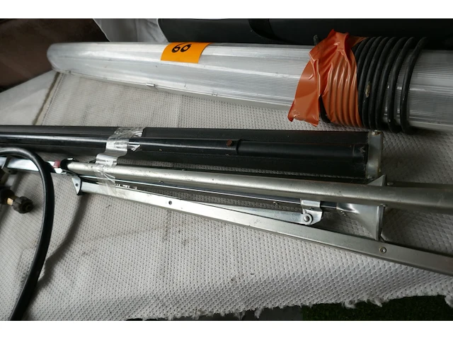 Divers items - afbeelding 3 van  3