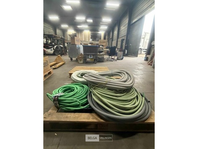 Divers kabelbuis met trekdraad - afbeelding 2 van  2