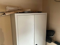 Divers kantoormeubilair - afbeelding 3 van  22