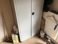 Divers kantoormeubilair - afbeelding 4 van  22