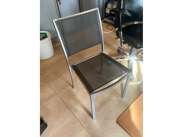 Divers kantoormeubilair - afbeelding 7 van  22