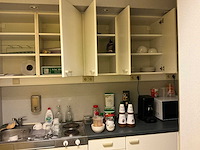 Divers kantoormeubilair - afbeelding 6 van  18