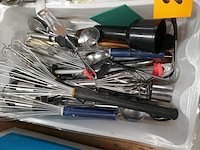 Divers keuken materiaal - afbeelding 2 van  5