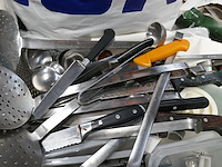 Divers keuken materiaal - afbeelding 3 van  5