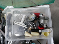 Divers keuken materiaal - afbeelding 5 van  5