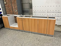 Divers keukenmeubilair