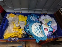 Divers kuismateriaal - afbeelding 3 van  10