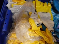 Divers kuismateriaal - afbeelding 4 van  10