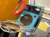 Divers laboratoriumapparatuur (7x) - afbeelding 7 van  12