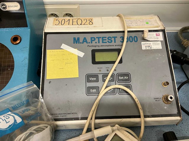 Divers laboratoriumapparatuur (7x) - afbeelding 8 van  12