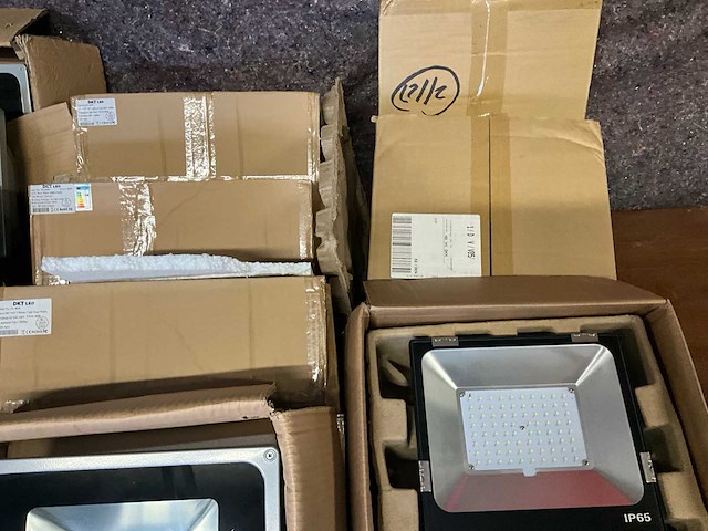 Divers lot led verstralers - afbeelding 10 van  13