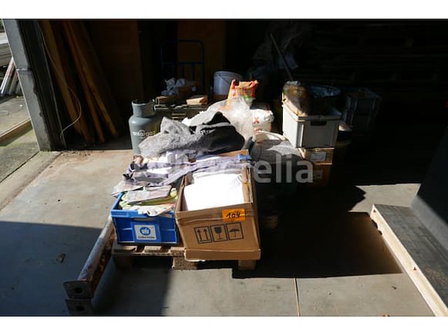 Divers materiaal - afbeelding 4 van  9