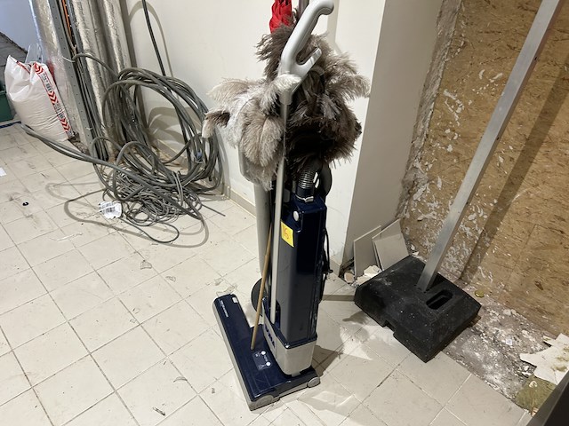 Divers materiaal - afbeelding 2 van  4