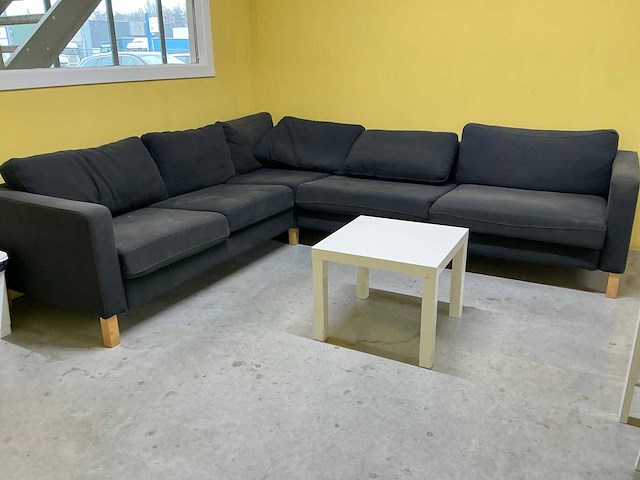 Divers meubilair en keukentoestellen - afbeelding 9 van  11