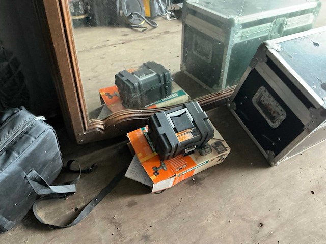 Divers meubilair - afbeelding 10 van  23