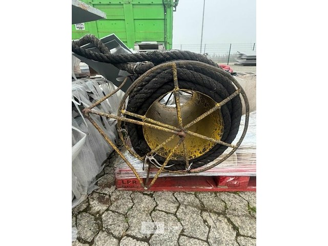 Divers pallet bouten, moeren, .. - afbeelding 4 van  5