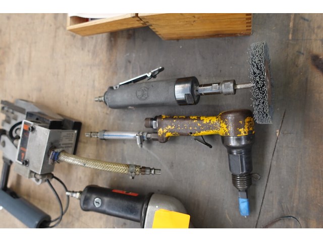 Divers pneumatisch gereedschap - afbeelding 3 van  5