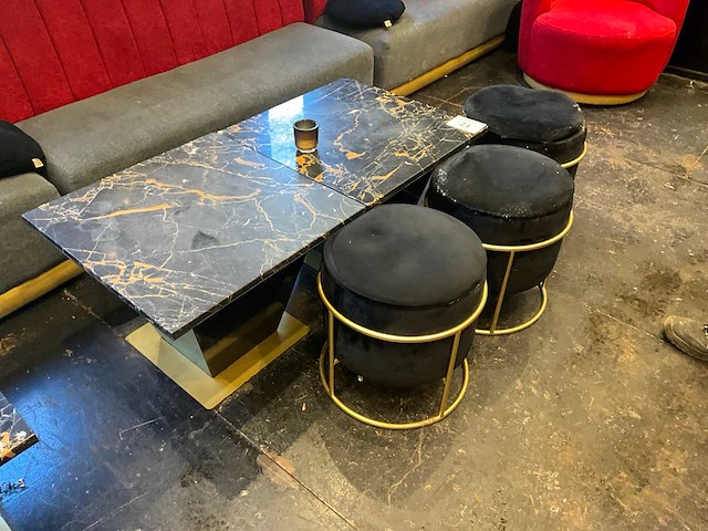 Divers restaurantmeubilair - afbeelding 7 van  11