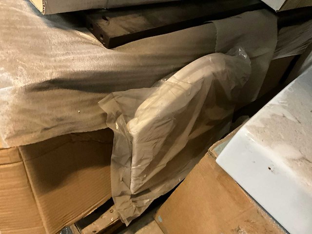 Divers sanitair - afbeelding 7 van  17