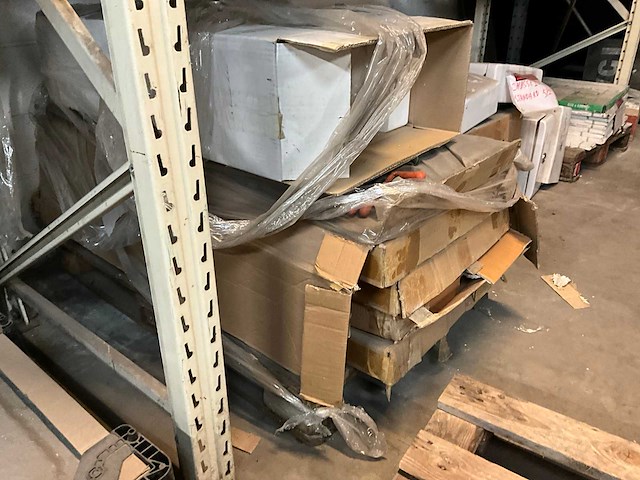 Divers sanitair - afbeelding 9 van  17