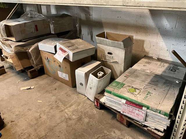 Divers sanitair - afbeelding 1 van  17