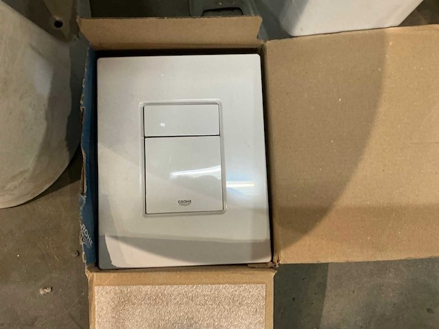 Divers sanitair - afbeelding 4 van  7