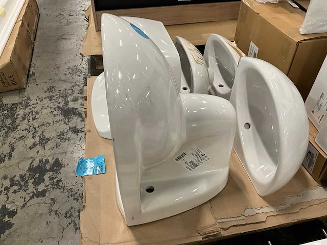 Divers sanitair - afbeelding 2 van  17