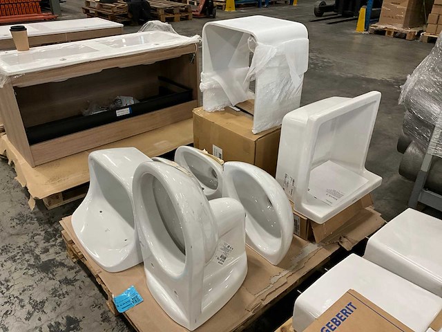 Divers sanitair - afbeelding 1 van  17