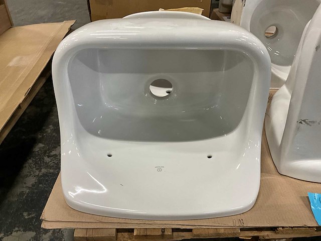 Divers sanitair - afbeelding 12 van  17