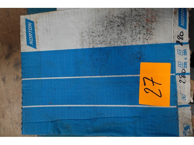 Divers schuurpapier - afbeelding 2 van  7