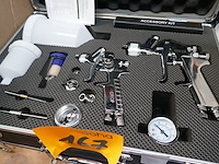 Divers spuitverfgereedschap en dergelijken - afbeelding 2 van  8